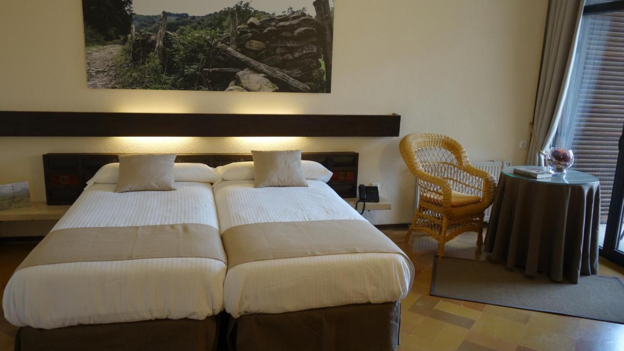 Hotel Baztan Elizondo Bagian luar foto
