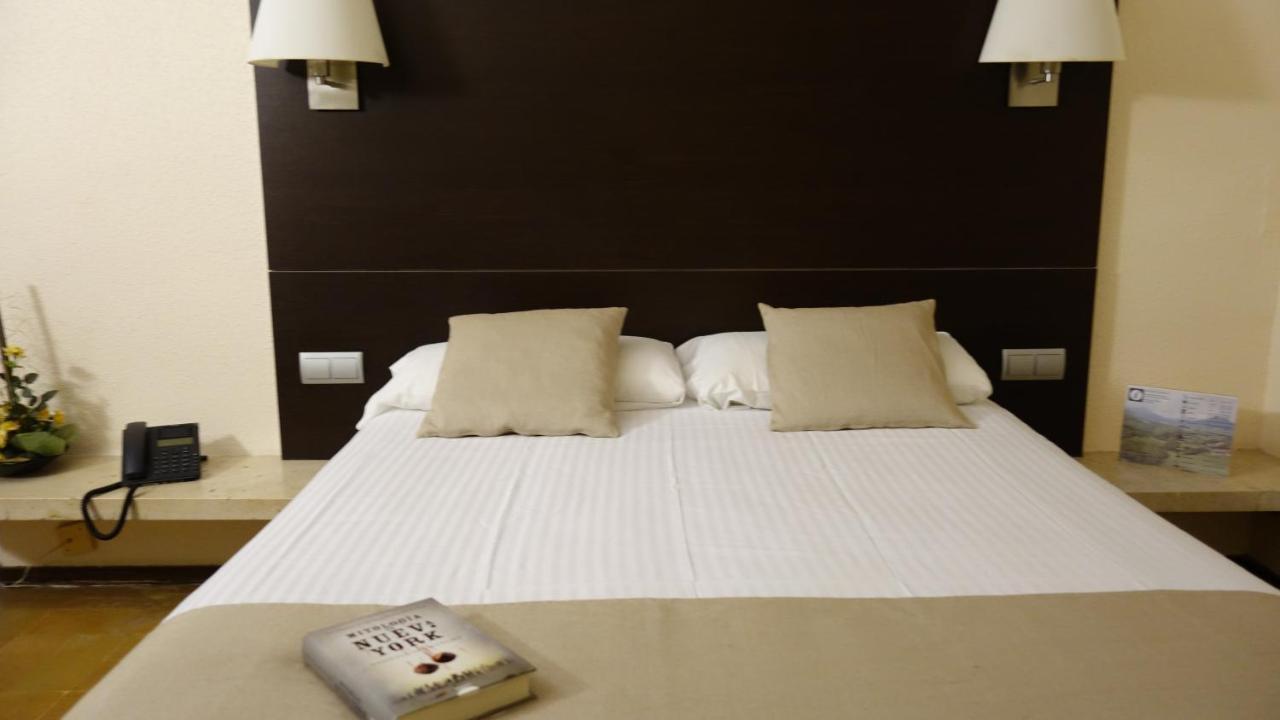 Hotel Baztan Elizondo Bagian luar foto